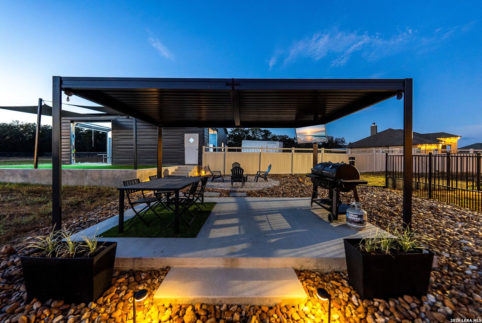 main property photo 67