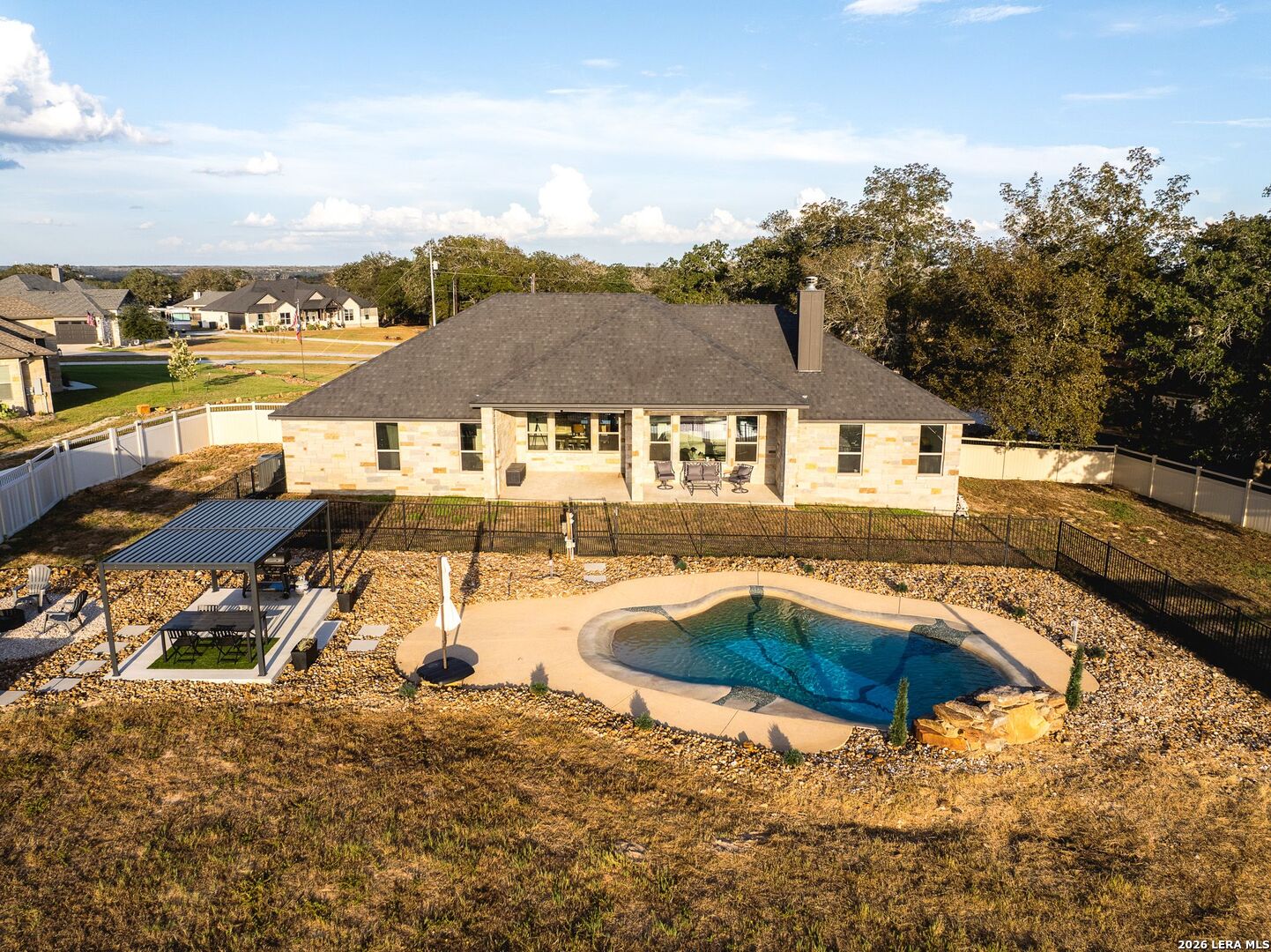 main property photo 82