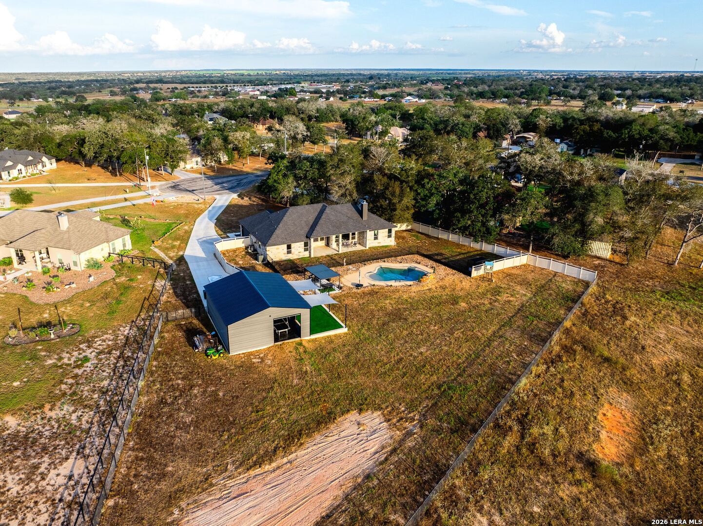 main property photo 84