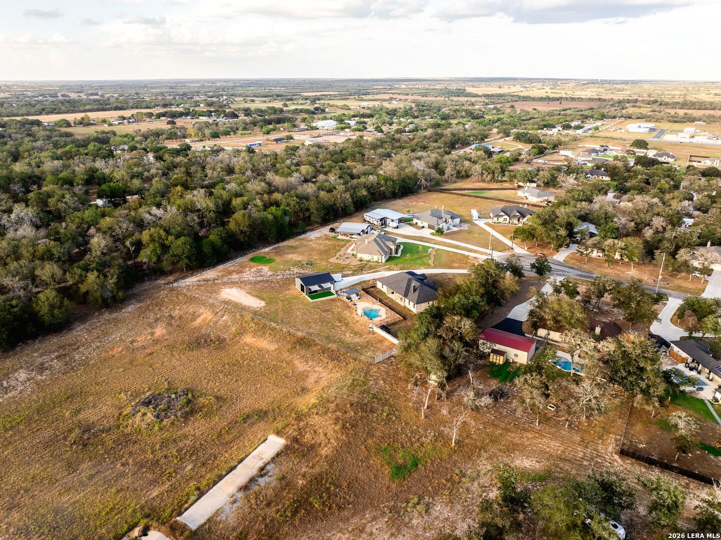 main property photo 90