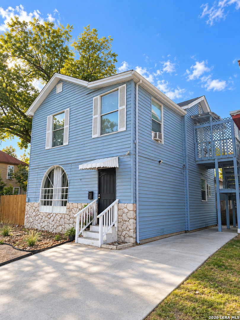 main property photo 2