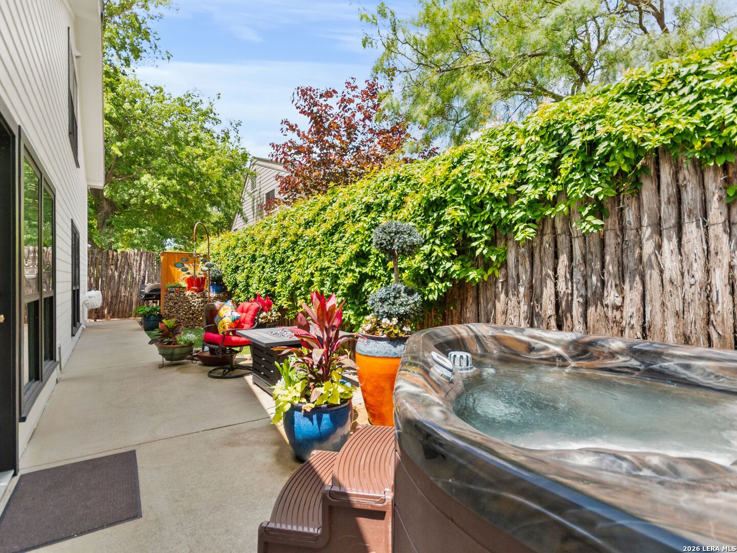 main property photo 45
