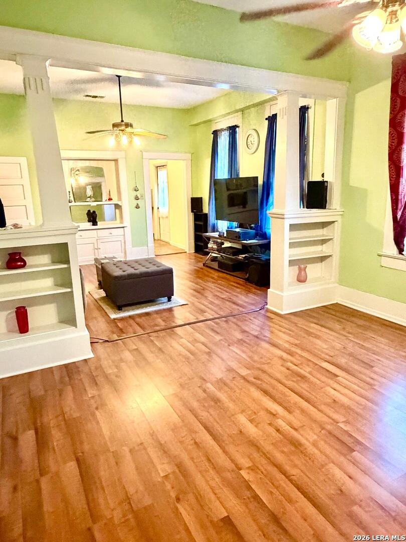 main property photo 4