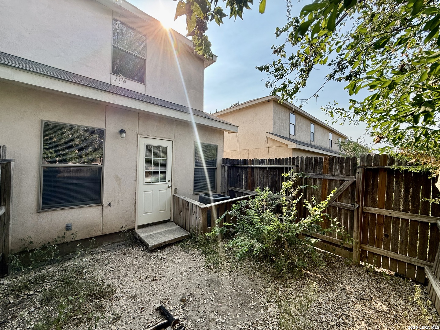 main property photo 17