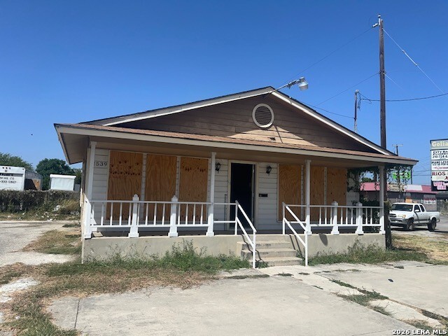 main property photo 1