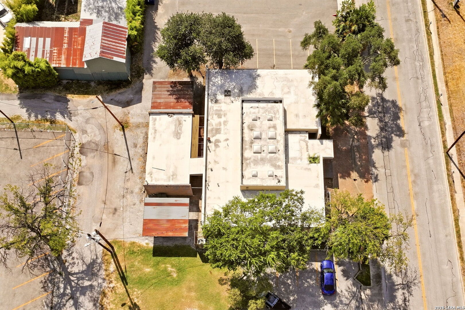 main property photo 15