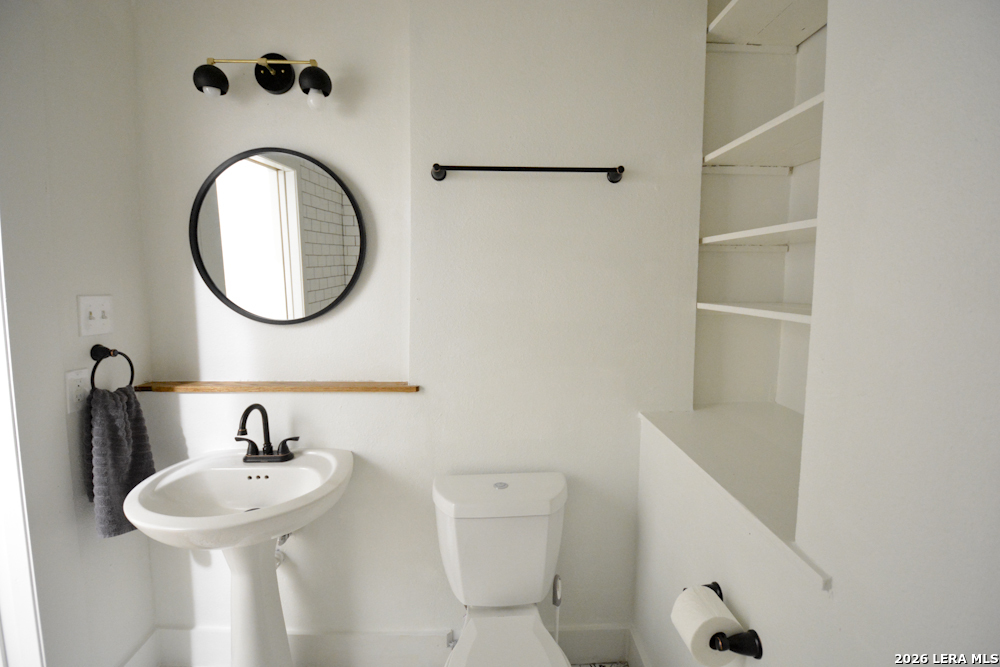 main property photo 15
