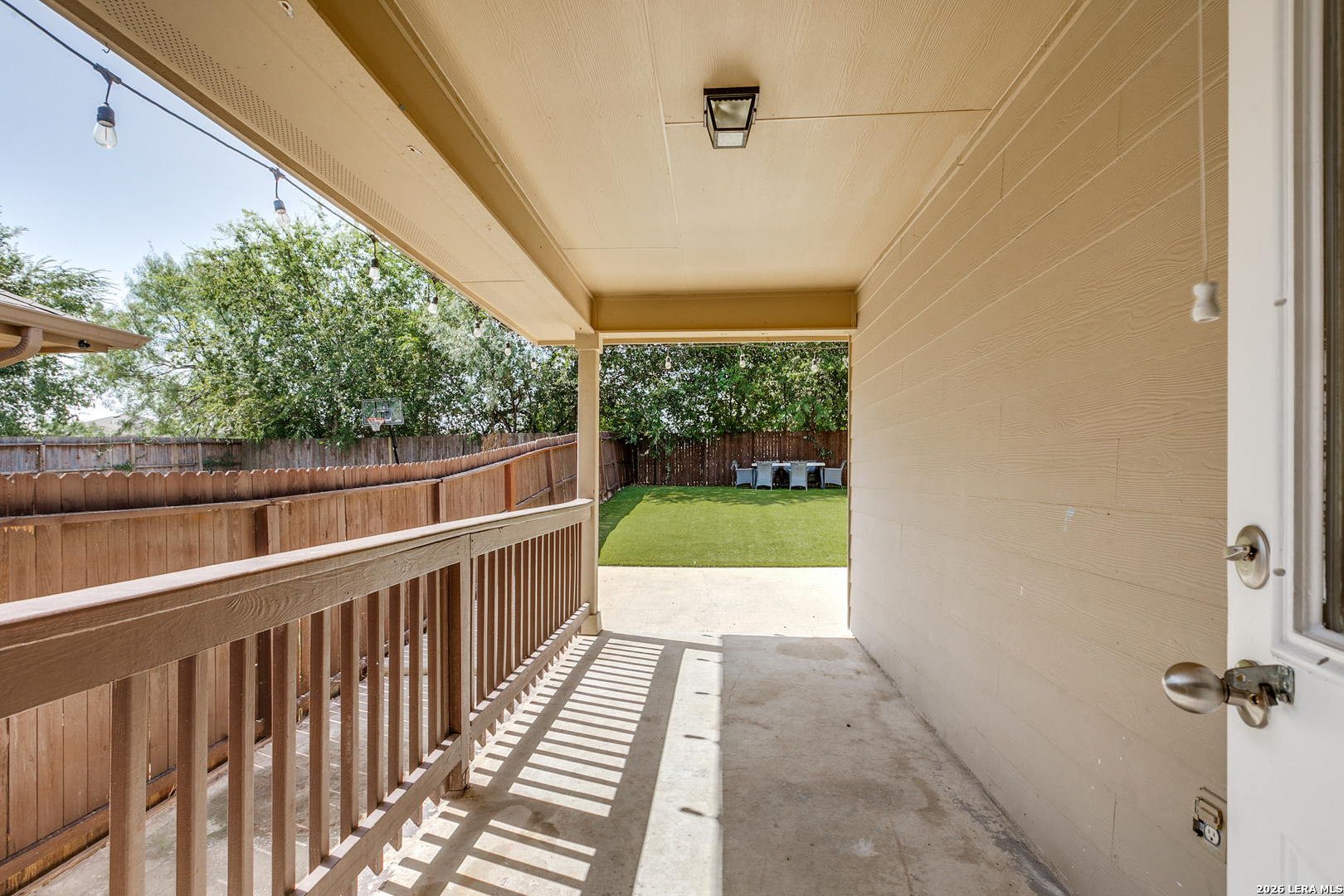 main property photo 22