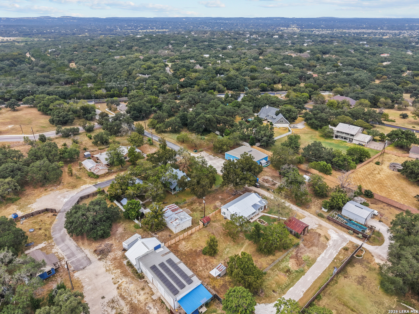 main property photo 40