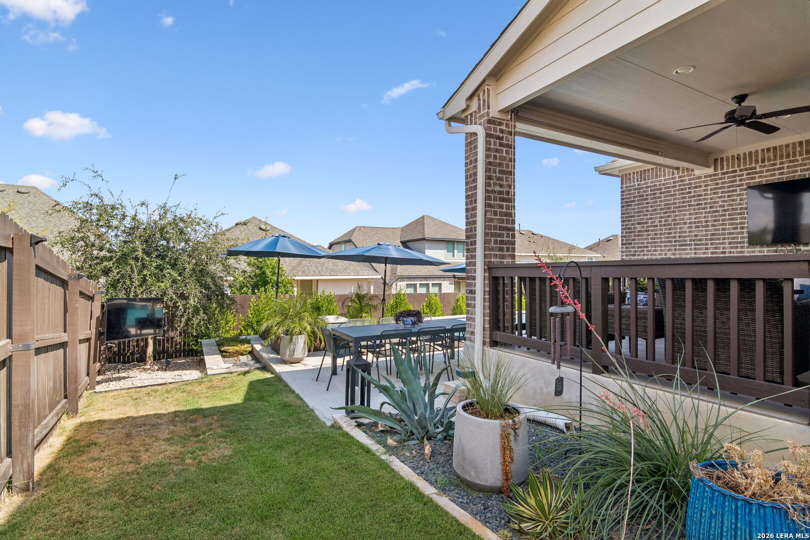 main property photo 39