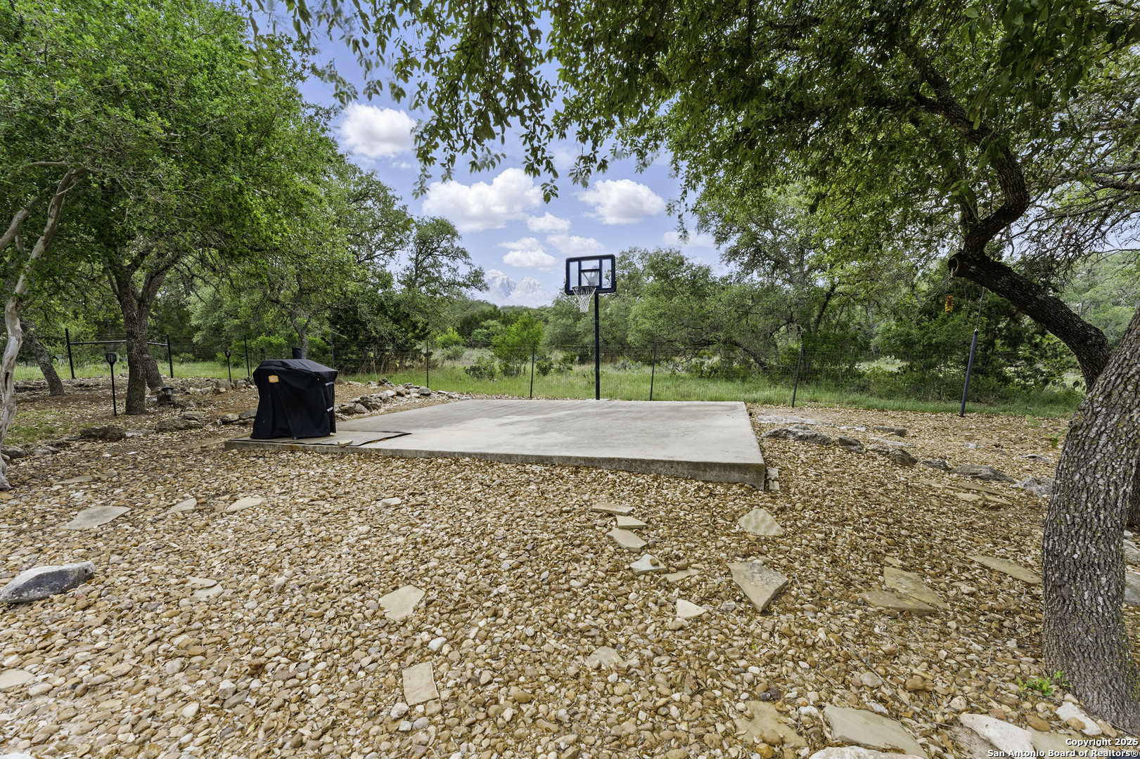 main property photo 49