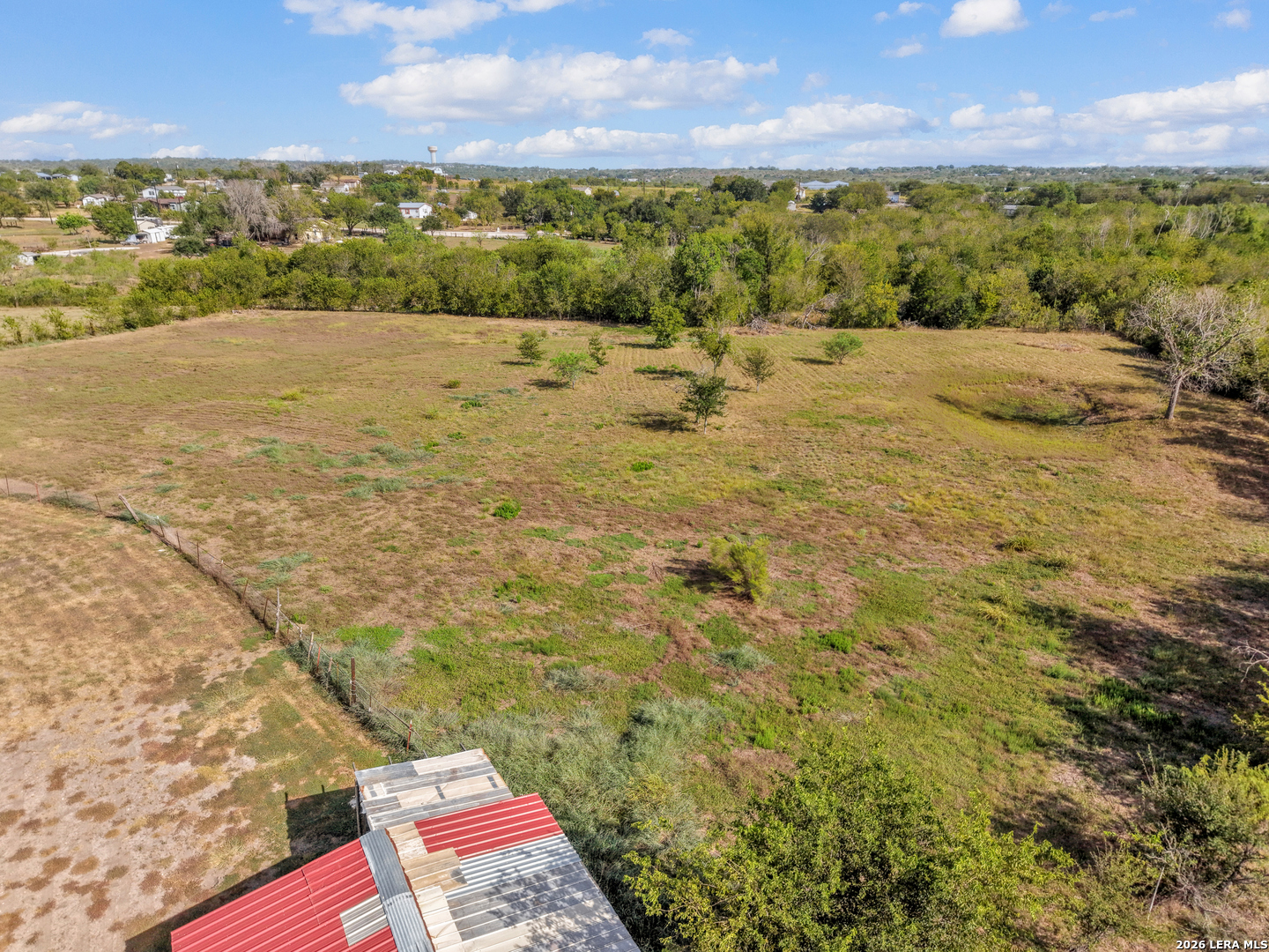 main property photo 37