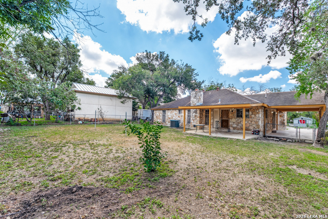 main property photo 23