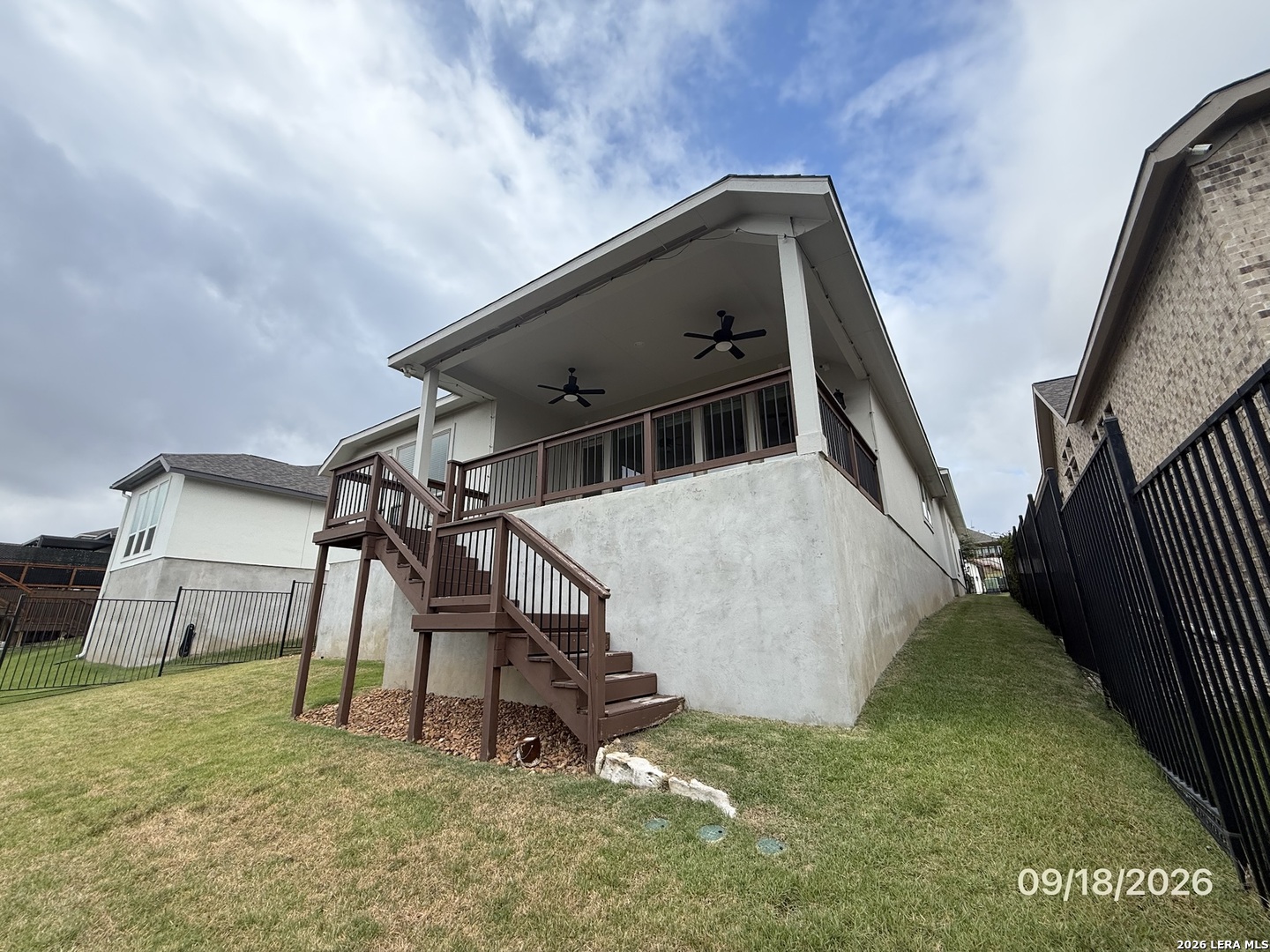 main property photo 19