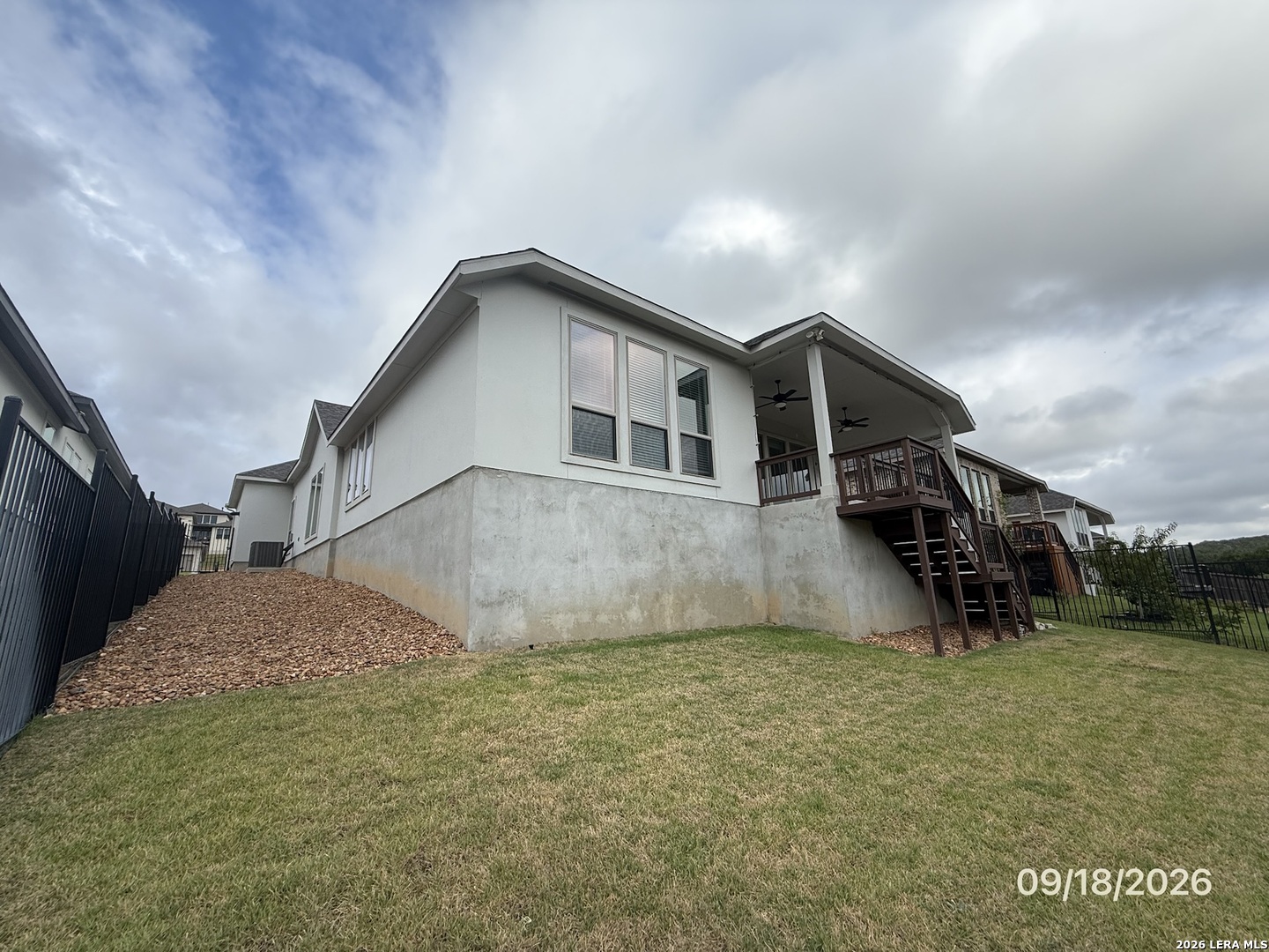 main property photo 20
