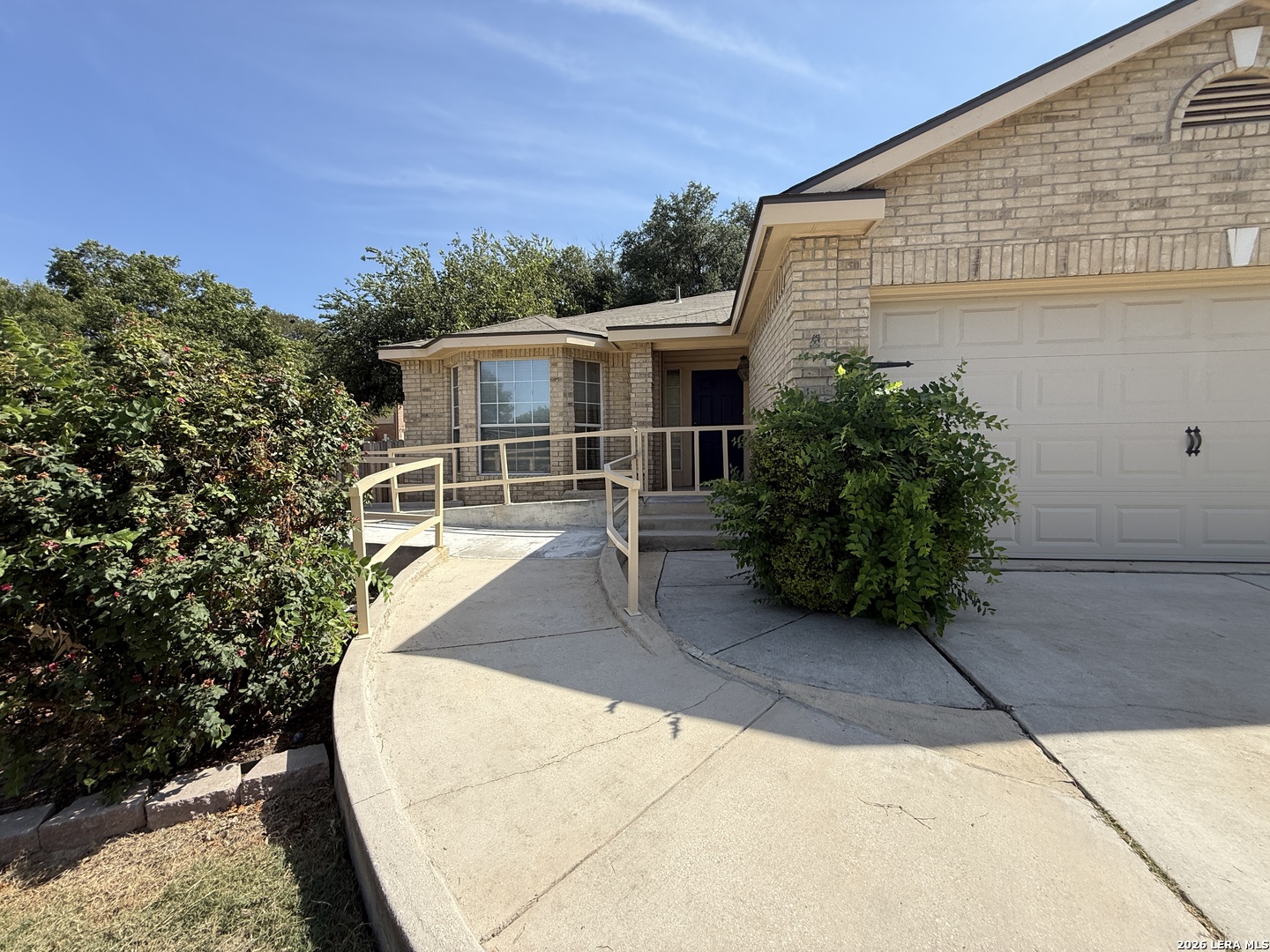 main property photo 24