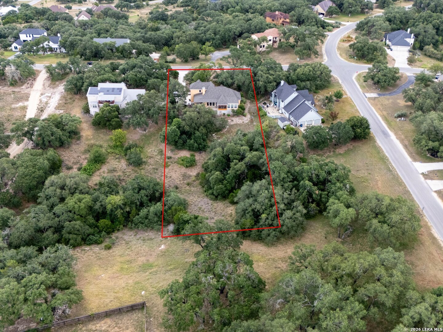 main property photo 31