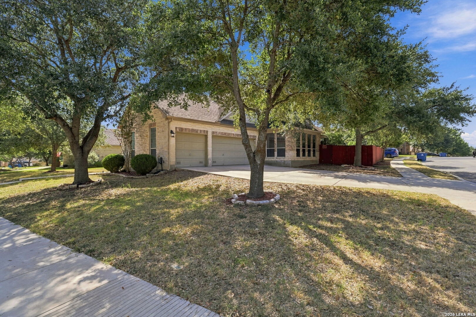 main property photo 47