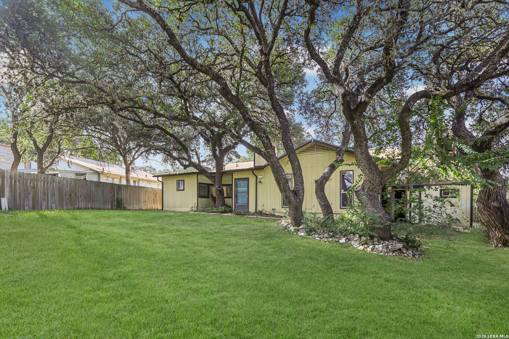 main property photo 17