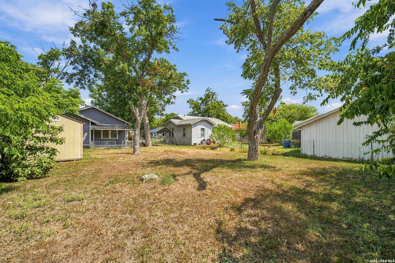 main property photo 22
