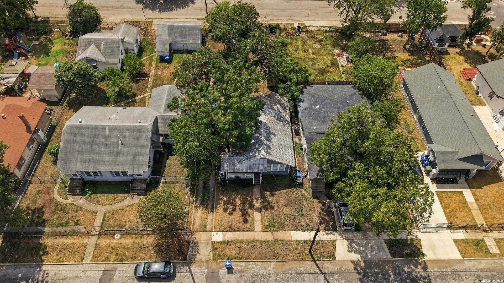 main property photo 24