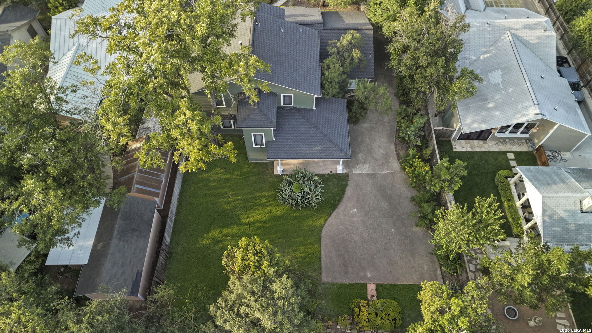 main property photo 39