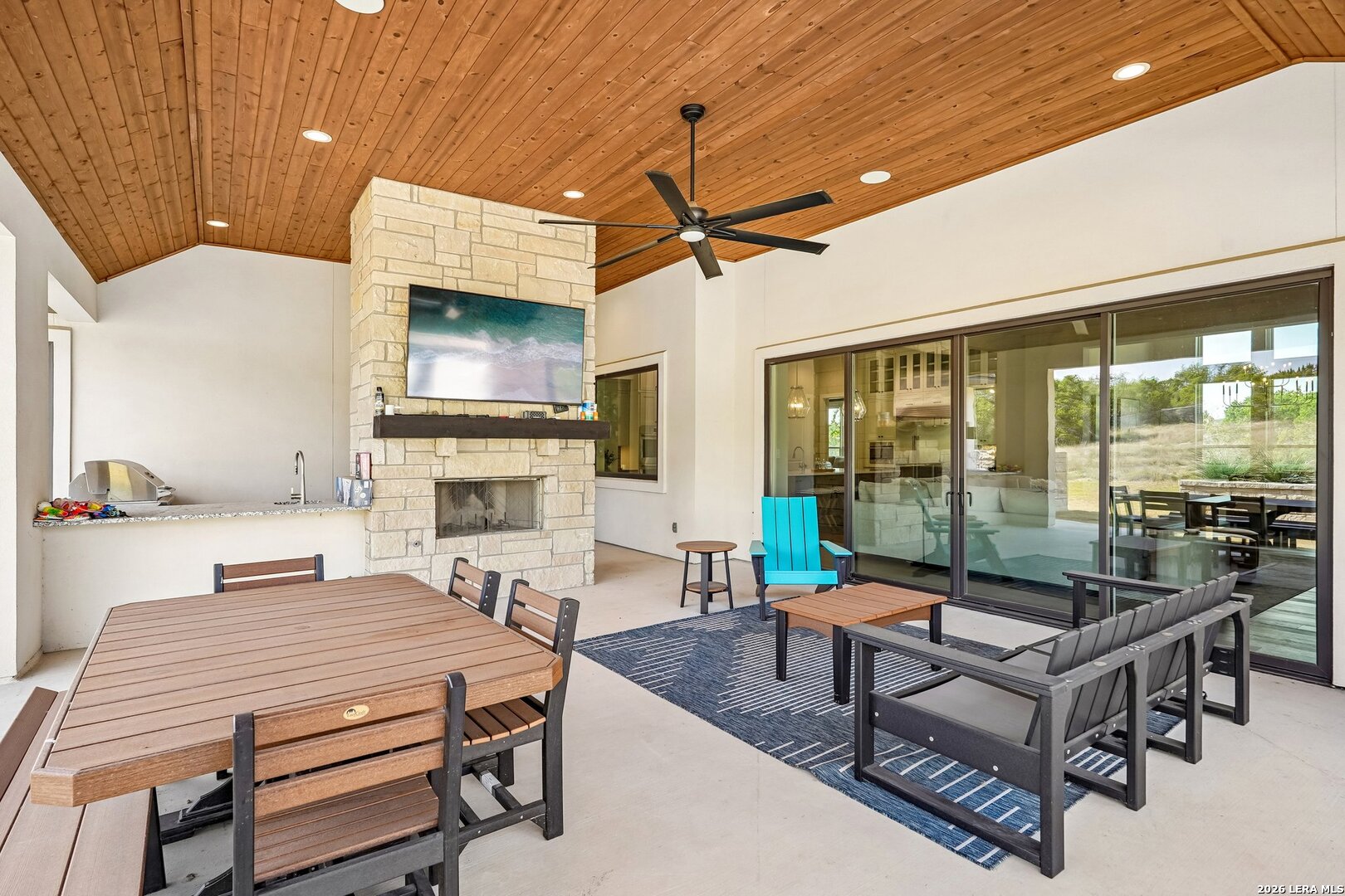 main property photo 43