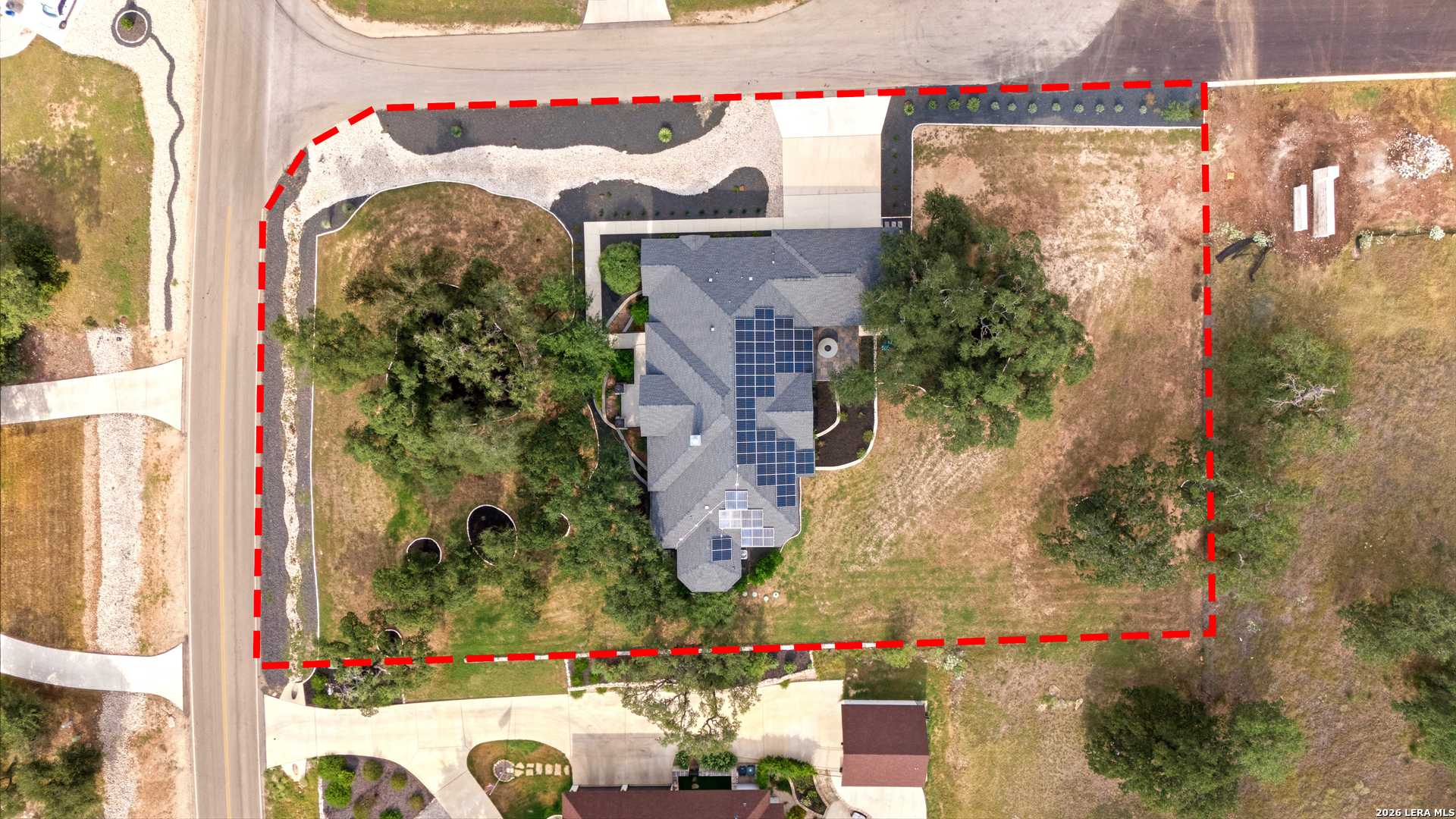 main property photo 43