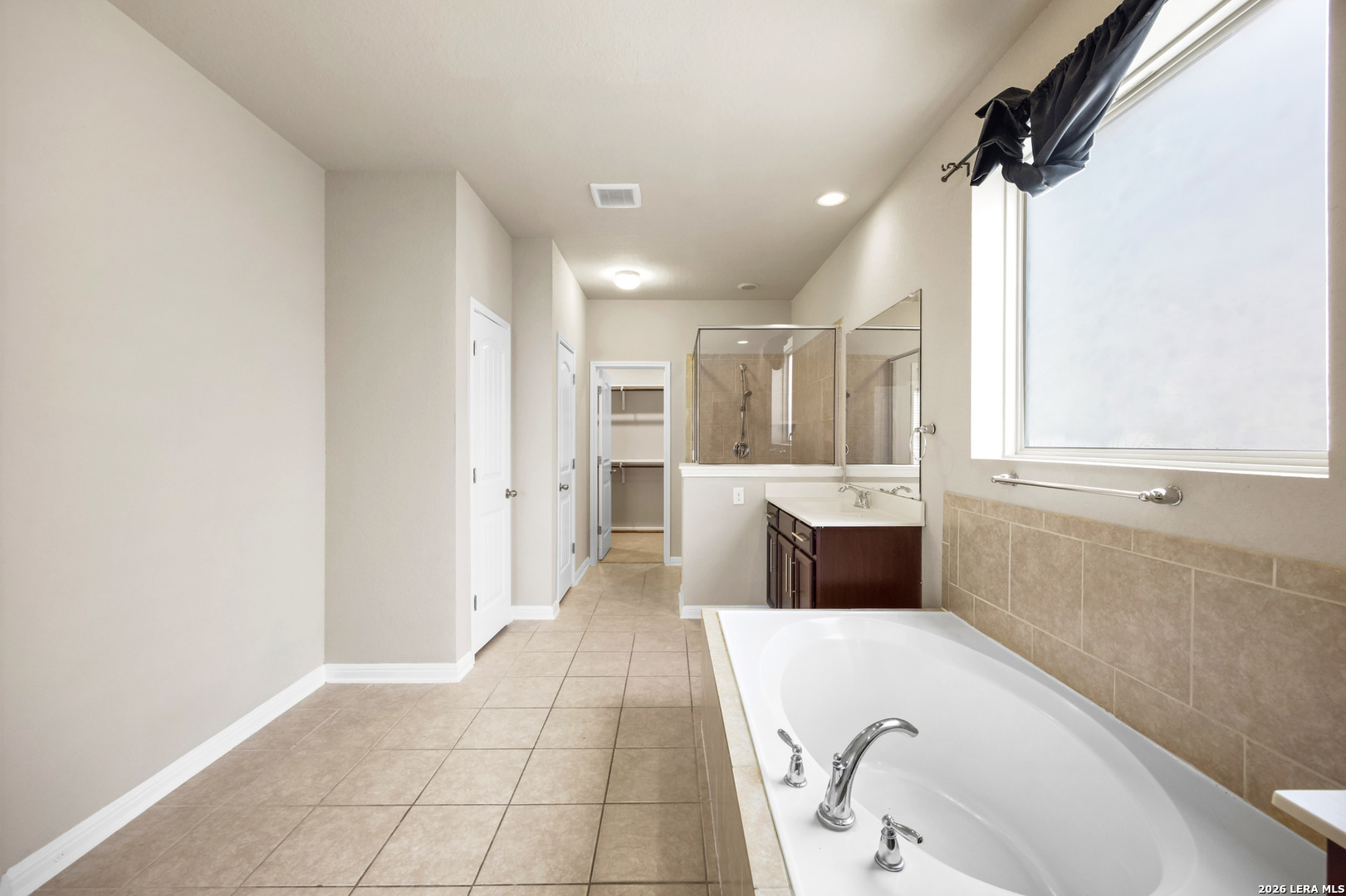 main property photo 68