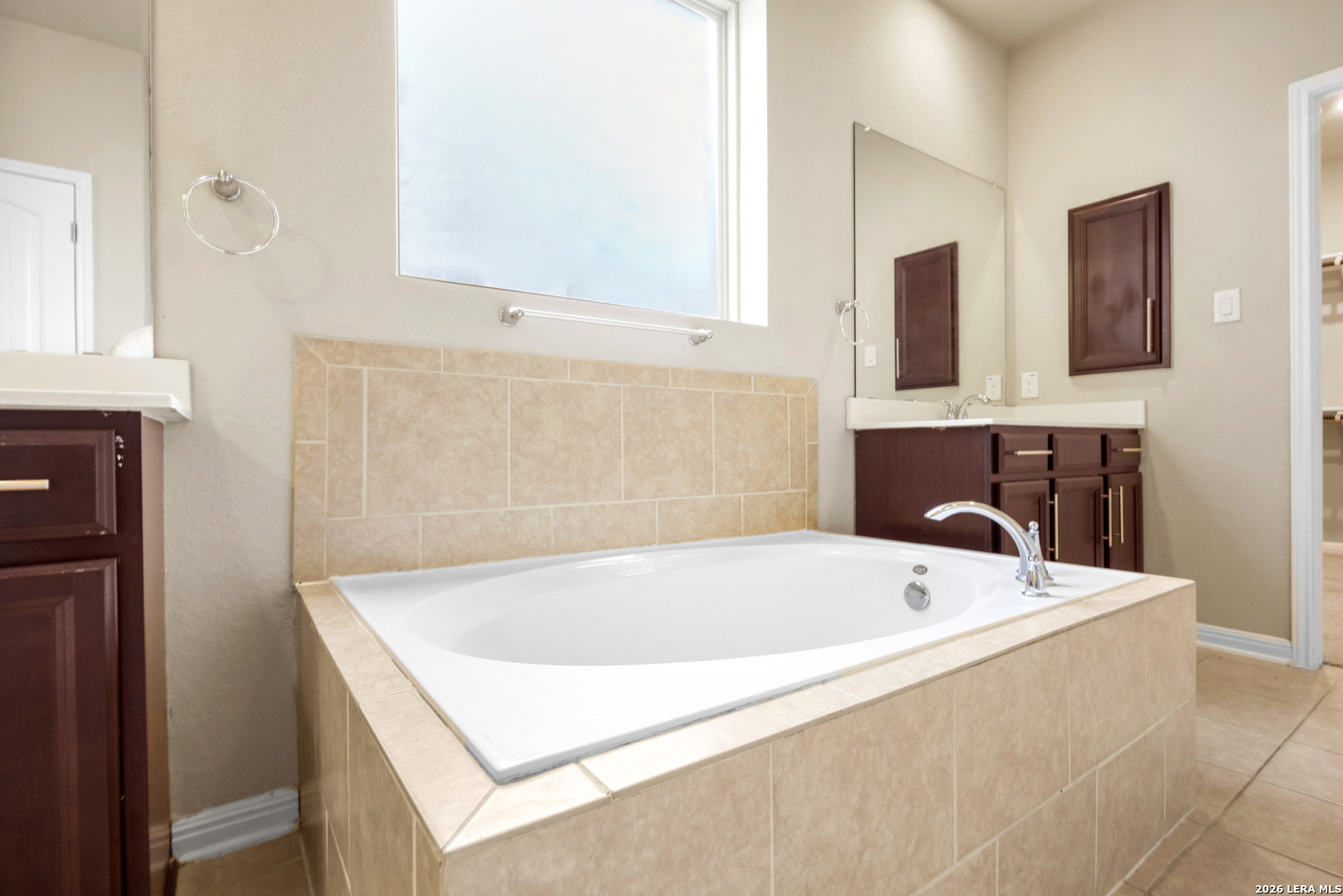 main property photo 74