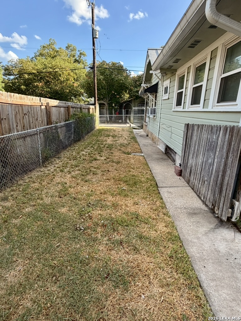 main property photo 24