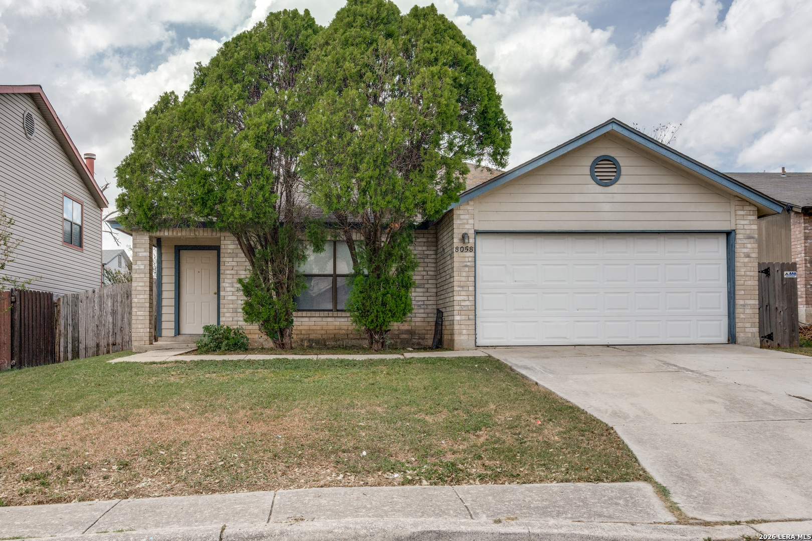 main property photo 0