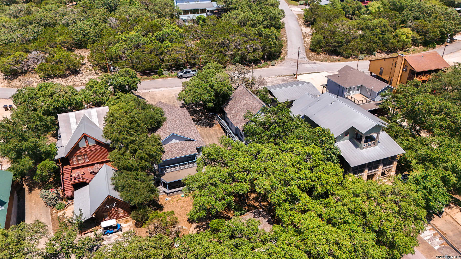 main property photo 43