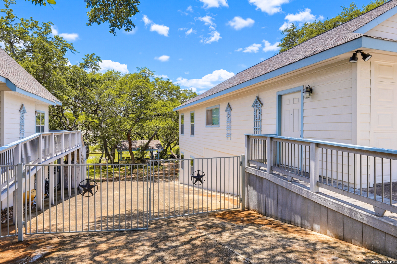 main property photo 47