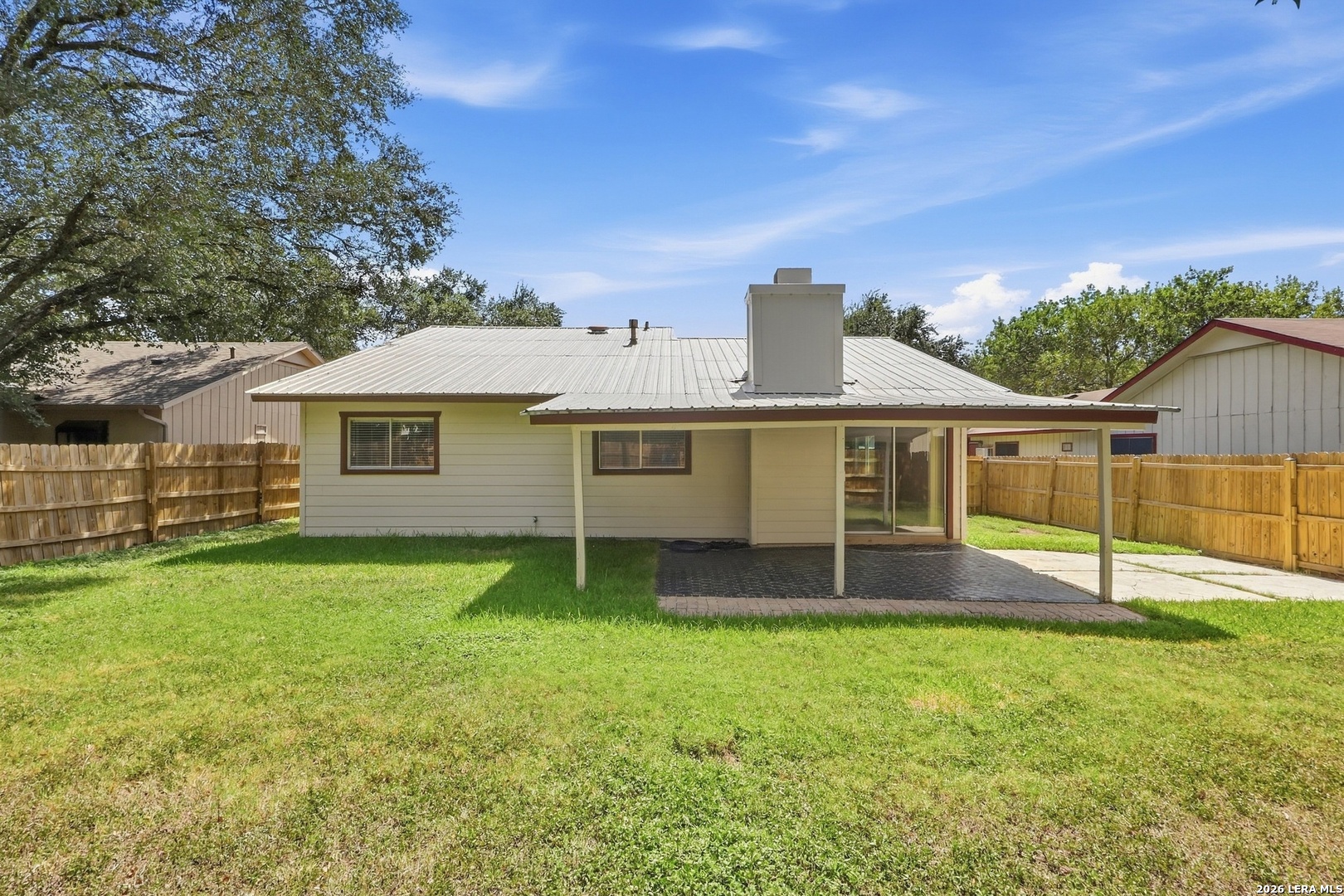 main property photo 24