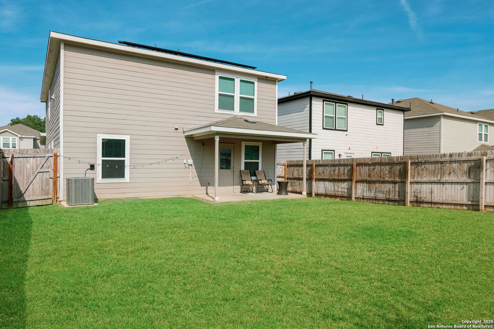 main property photo 15
