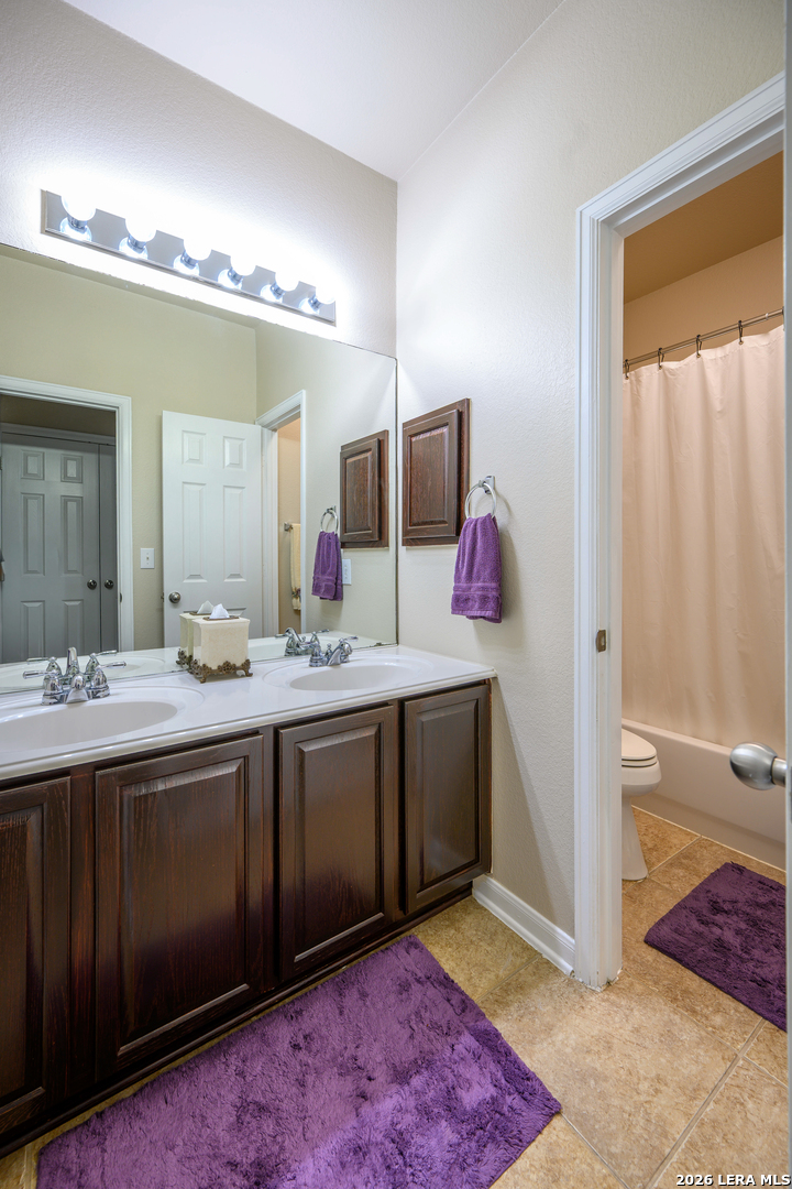 main property photo 14