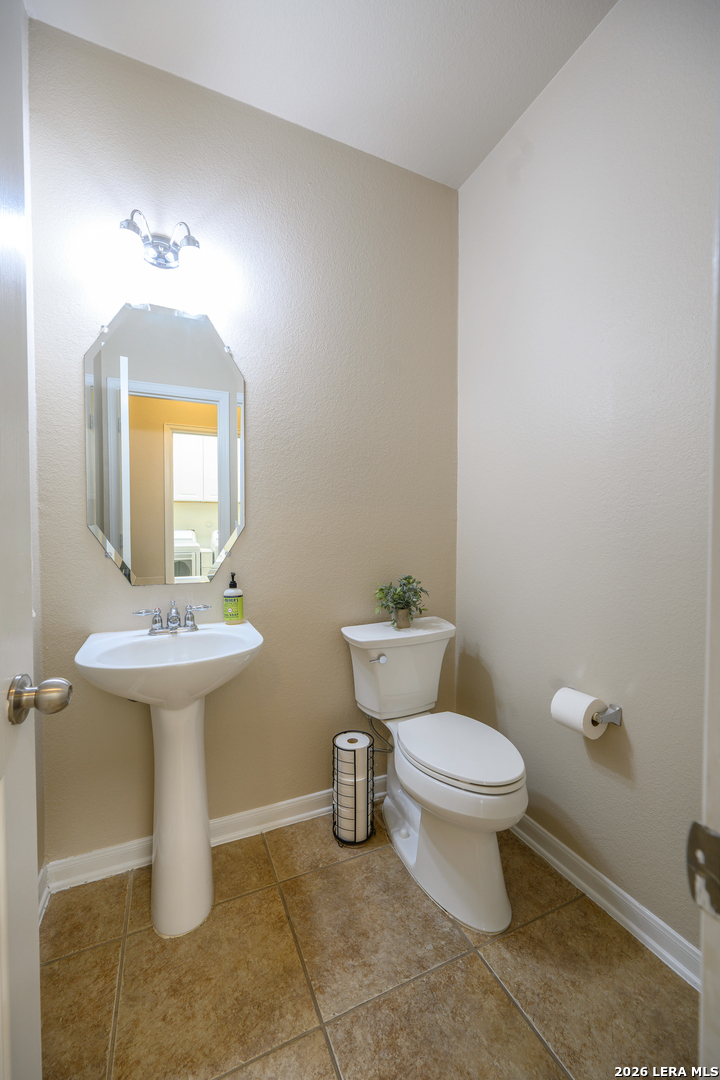 main property photo 15