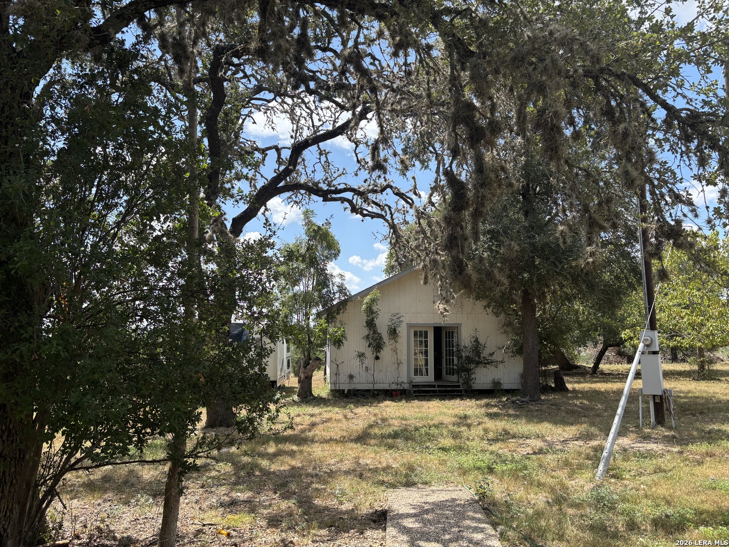 main property photo 39