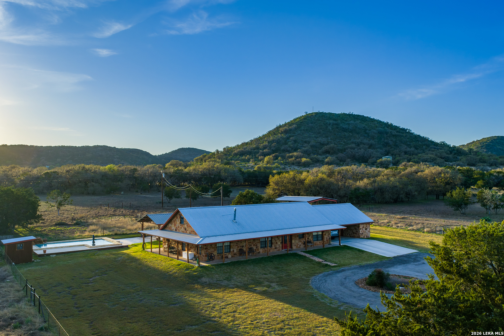 main property photo 48