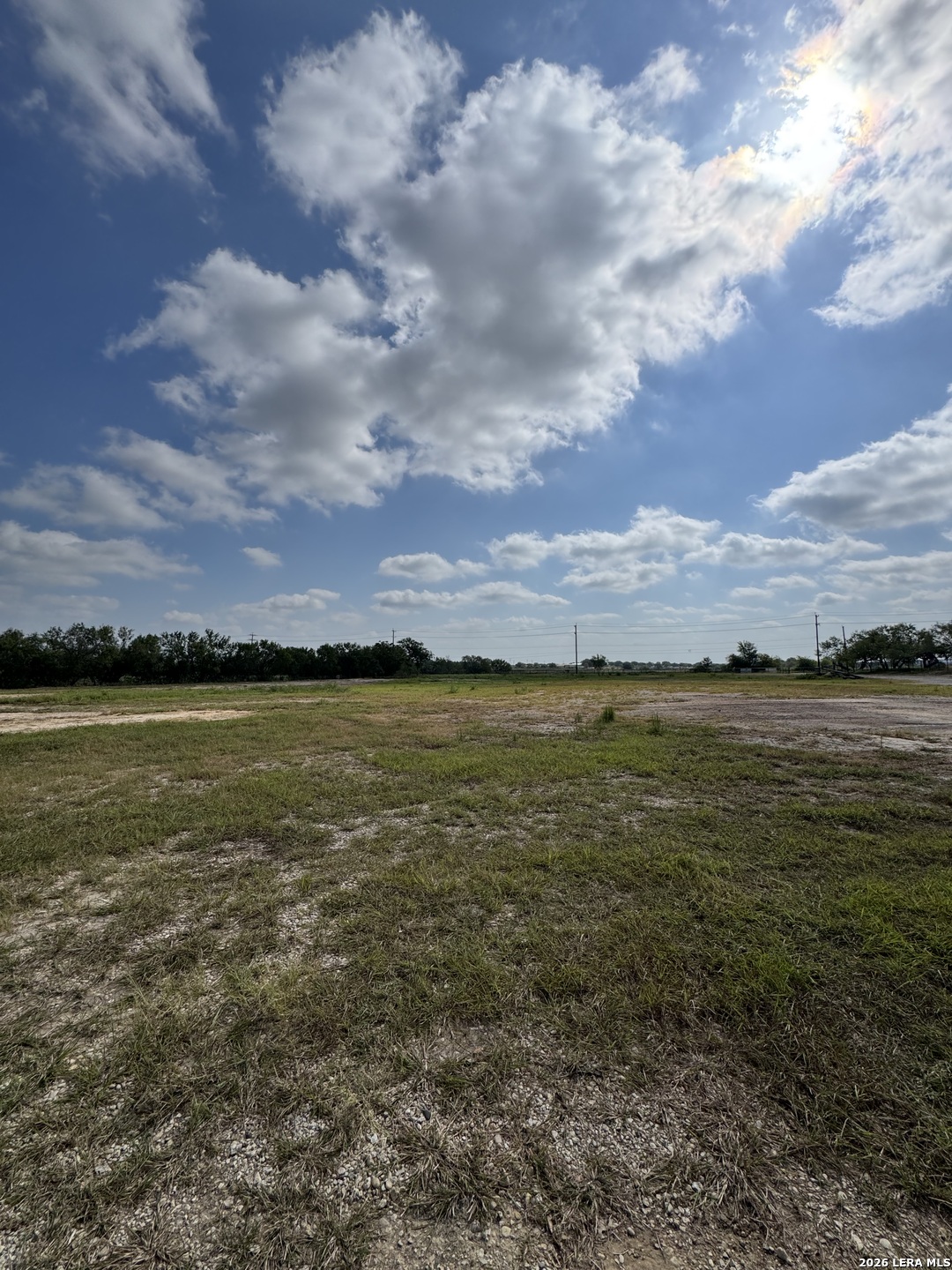 main property photo 11