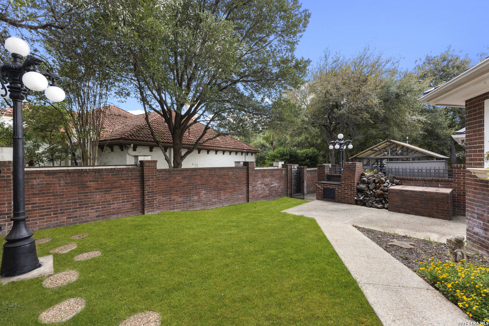 main property photo 60