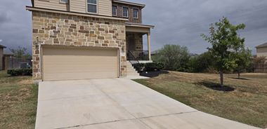 image of property with 3 Bed | 2 Bath | 1,961 Sqft