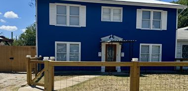 image of property with 2 Bed | 1 Bath | 2,016 Sqft