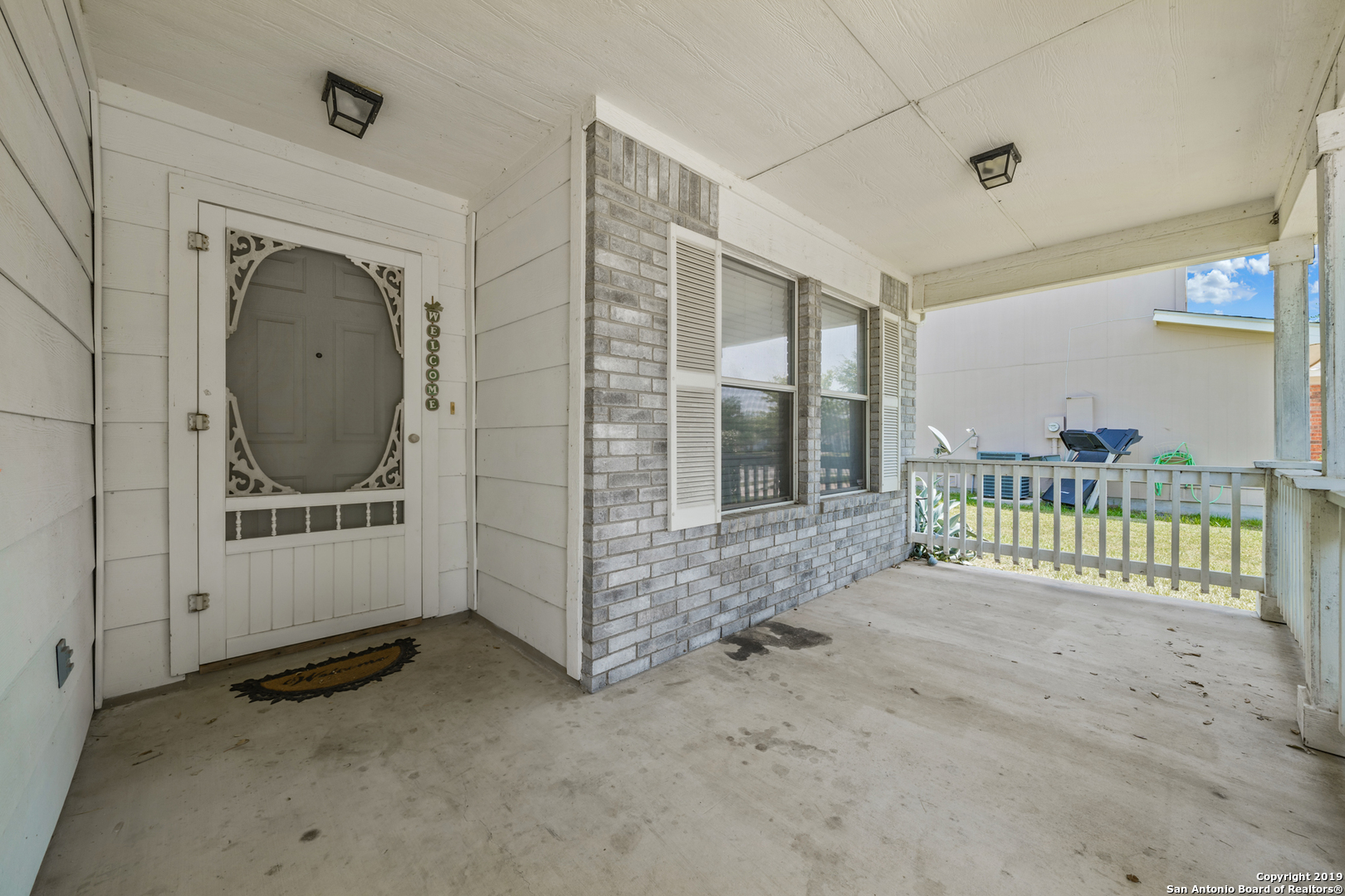 main property photo 18