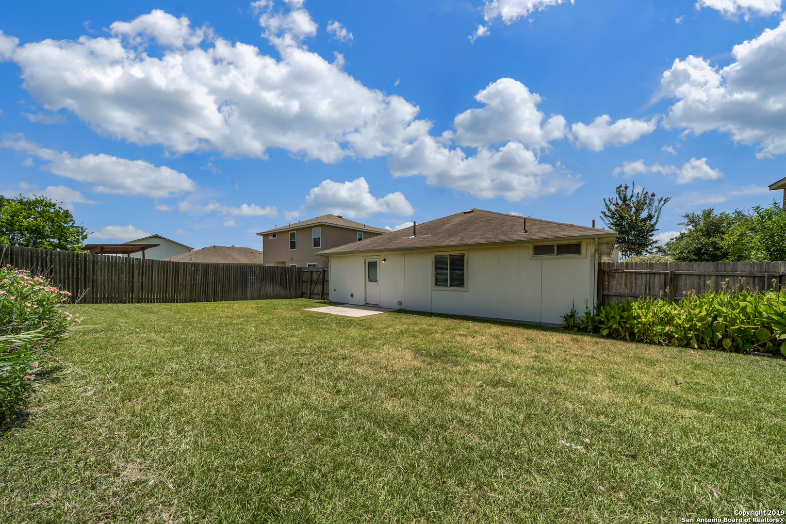 main property photo 20
