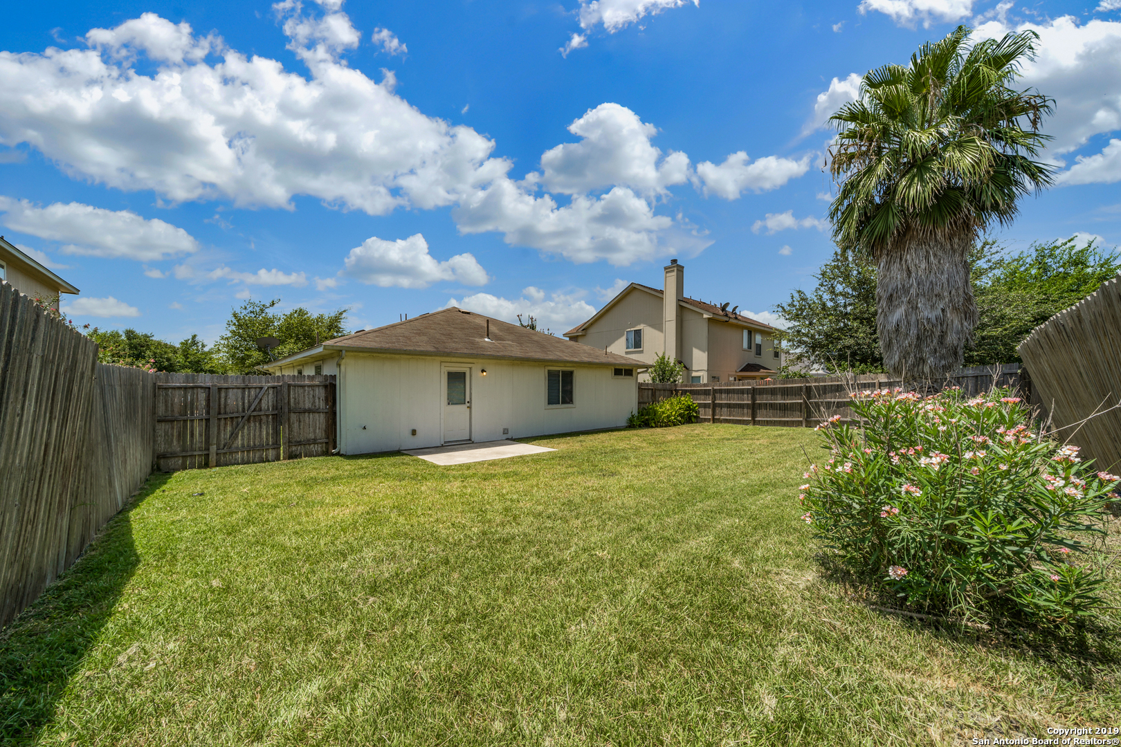 main property photo 22