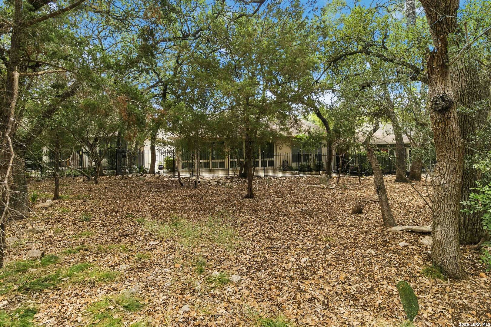 main property photo 34