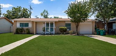 image of property with 3 Bed | 2 Bath | 1,040 Sqft