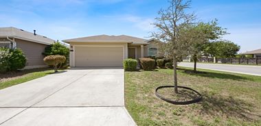 image of property with 3 Bed | 2 Bath | 1,660 Sqft
